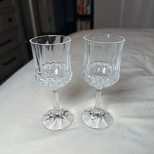 Vntg. Cristal d'Arques Durand Wine Glasses  8 .25oz LONGCHAMP Set of 2